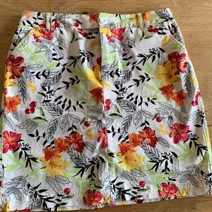 Christopher and Banks Floral‎ Denim Mini Skirt Cotton Women’s Size 4 Preloved